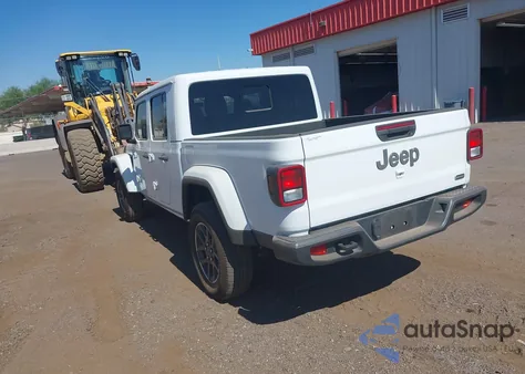 2023 Jeep Gladiator Overland 4X4 z USA, uszkodzony, nr VIN 1C6HJTFG9PL533535